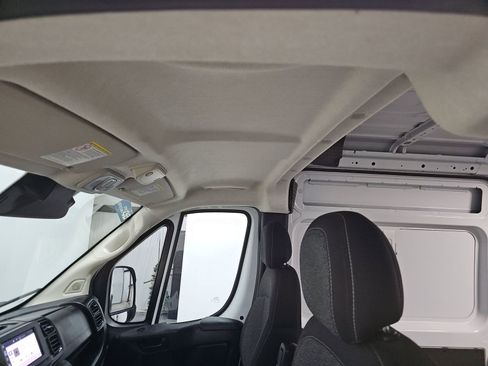 Used 2024 RAM ProMaster 2500 w/ Convenience Group FWD image 13