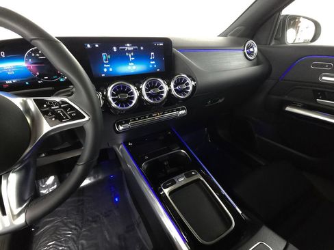 Certified 2026 Mercedes-Benz GLA 250 4MATIC image 14
