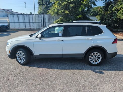 Used 2019 Volkswagen Tiguan S w/ Driver Assistance Package FWD image 6