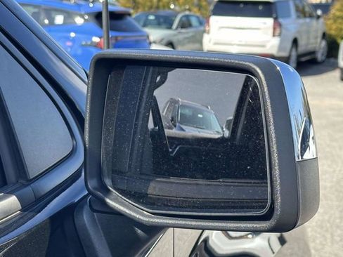 Used 2022 Chevrolet Silverado 1500 LT image 25