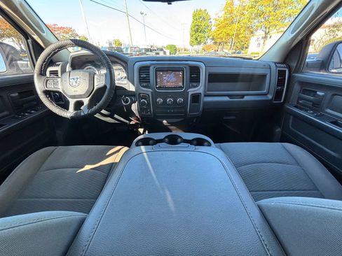 Used 2015 RAM 1500 Express image 15