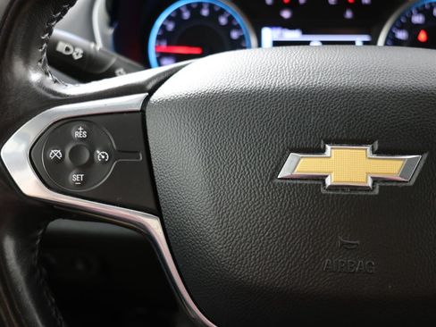 Used 2019 Chevrolet Traverse LT FWD image 27