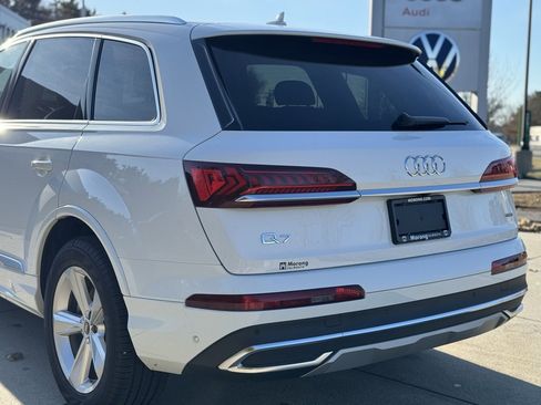 Used 2022 Audi Q7 3.0T Premium image 15