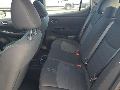 Used 2025 Nissan Leaf SV Plus FWD image 9