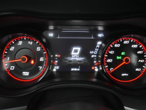 Used 2022 Dodge Charger R/T w/ Blacktop Package image 29