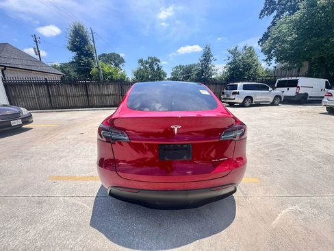 Used 2021 Tesla Model Y Long Range AWD/4WD image 5