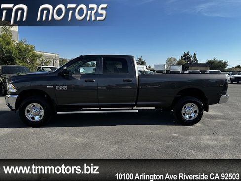 Used 2016 RAM 2500 Tradesman w/ Chrome Appearance Group image 3