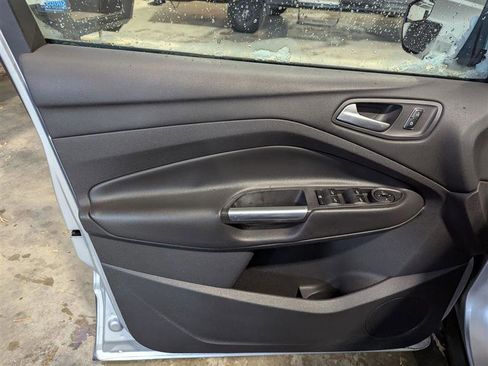 Used 2014 Ford Escape SE w/ Equipment Group 201A image 15