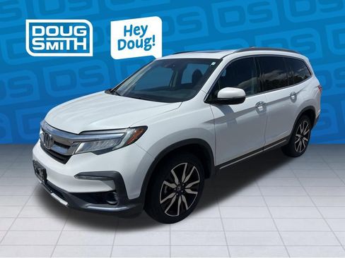 Used 2022 Honda Pilot Touring image 1
