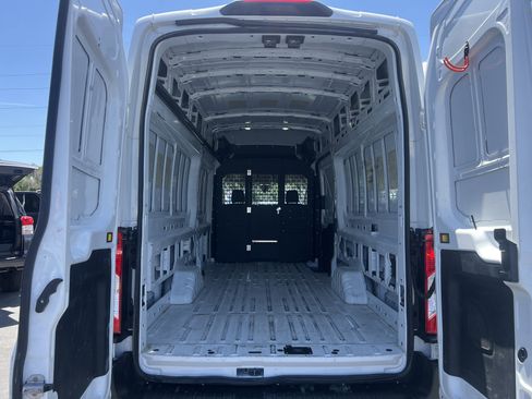 Used 2023 Ford Transit 250 148 High Roof Extended RWD image 9