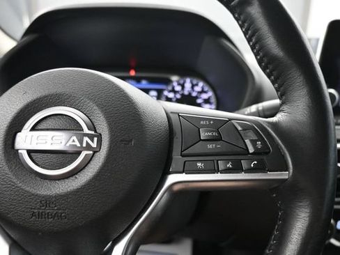 Used 2025 Nissan Sentra SV w/ All-Weather Package FWD image 15