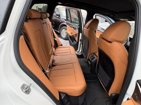 Used 2024 BMW X3 sDrive30i w/ Convenience Package image 18