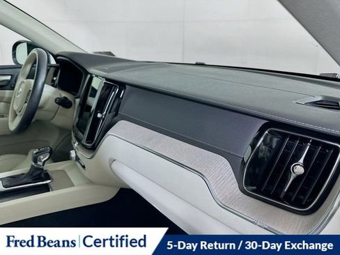 Used 2021 Volvo XC60 T6 Inscription w/ Advanced Package image 31