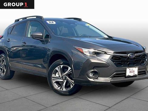 Used 2024 Subaru Crosstrek 2.0i Premium AWD/4WD image 3