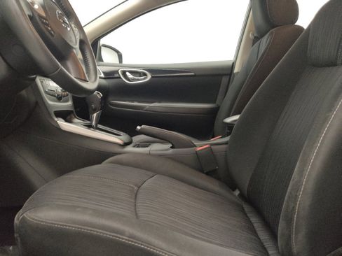 Used 2018 Nissan Sentra SV FWD image 17
