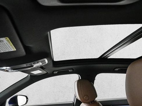 Certified 2025 Audi Q3 2.0T Premium Plus w/ Premium Plus Package image 16