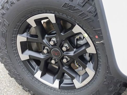 New 2026 Jeep Gladiator Rubicon AWD/4WD image 13