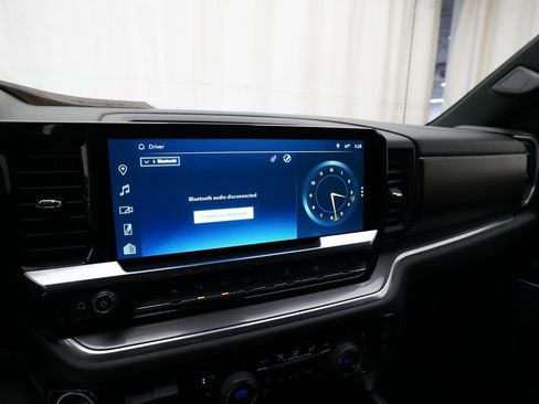 Certified 2023 Chevrolet Silverado 1500 High Country w/ Technology Package image 6