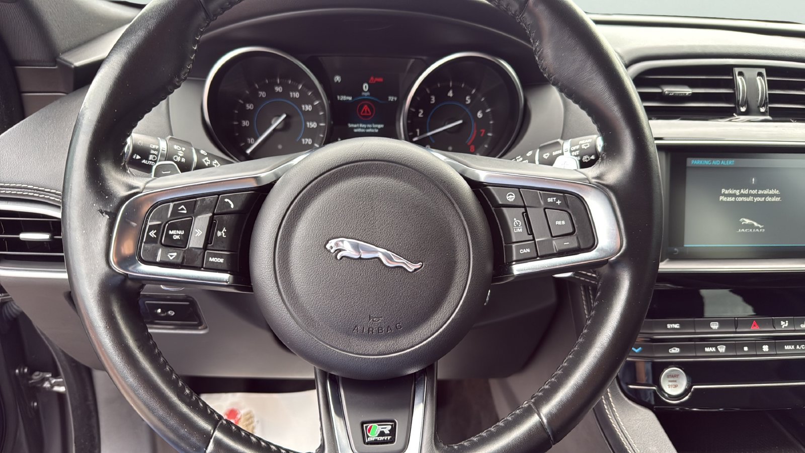 Used 2018 Jaguar F-PACE R-Sport AWD/4WD image 12