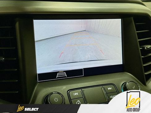 Used 2023 GMC Acadia SLE AWD/4WD image 15