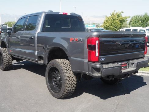 Used 2025 Ford F350 Platinum image 7