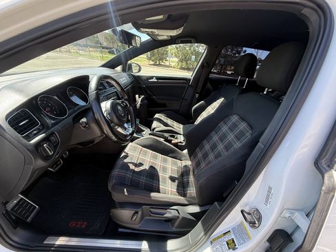 Used 2015 Volkswagen GTI S FWD image 16
