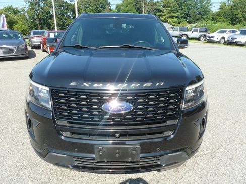 Used 2019 Ford Explorer Sport w/ Equipment Group 401A AWD/4WD image 2
