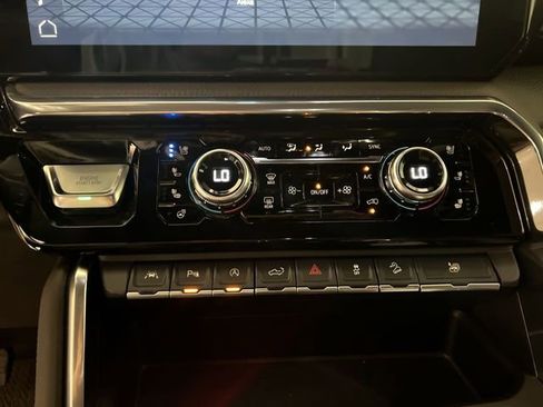 Certified 2023 GMC Sierra 1500 Denali w/ Technology Package image 17