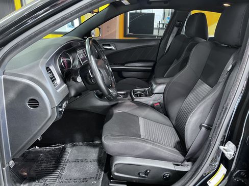 Used 2020 Dodge Charger GT RWD image 15