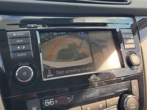 Used 2019 Nissan Rogue Sport SL w/ Premium Package image 29