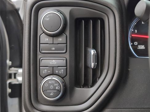 Used 2023 Chevrolet Silverado 2500 Custom w/ Custom Value Package image 25