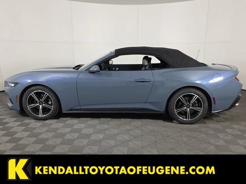 Used 2024 Ford Mustang Premium RWD image 30