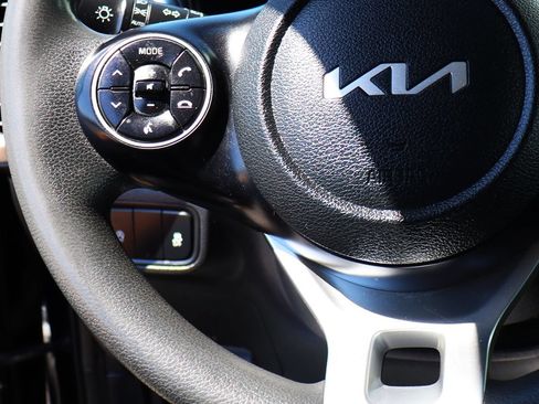 Used 2022 Kia Soul LX FWD image 52
