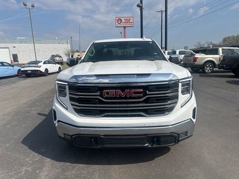 Used 2025 GMC Sierra 1500 SLT image 16