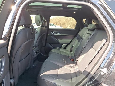 Used 2026 Land Rover Range Rover Velar Dynamic SE image 5