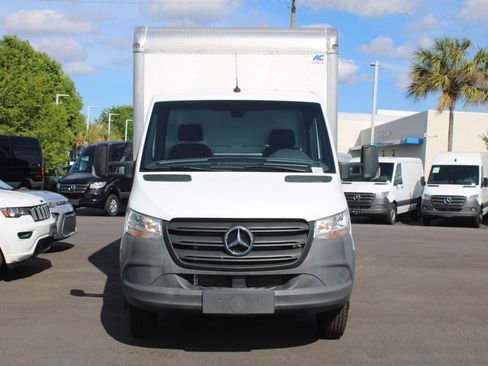 Used 2023 Mercedes-Benz Sprinter 3500 image 3