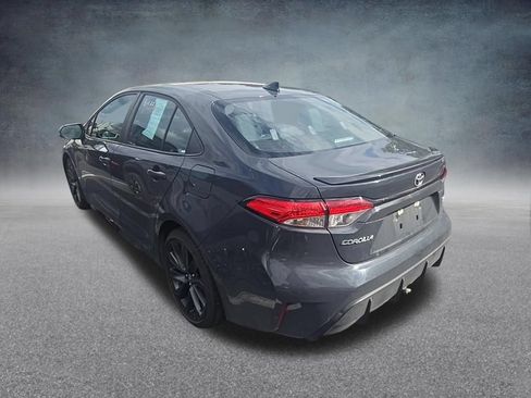 Used 2025 Toyota Corolla SE FWD image 5