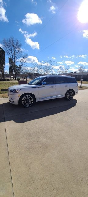 Used 2020 Lincoln Aviator Black Label w/ Dynamic Handling Package AWD/4WD image 1