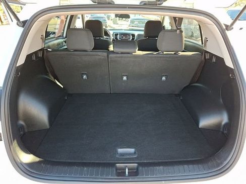 Used 2019 Kia Sportage LX image 28