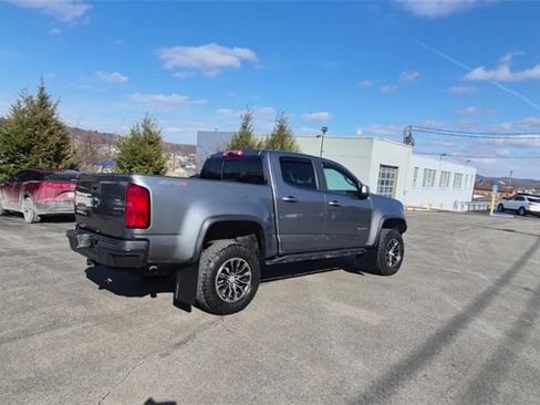 Used 2020 Chevrolet Colorado ZR2 image 9