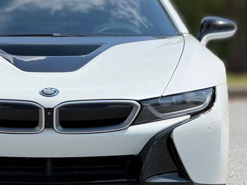 Used 2016 BMW i8 AWD/4WD image 15