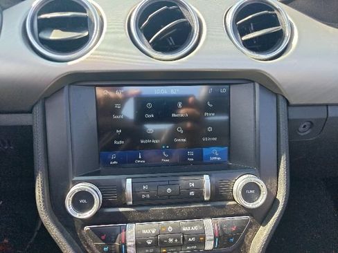 Used 2021 Ford Mustang Premium RWD image 10