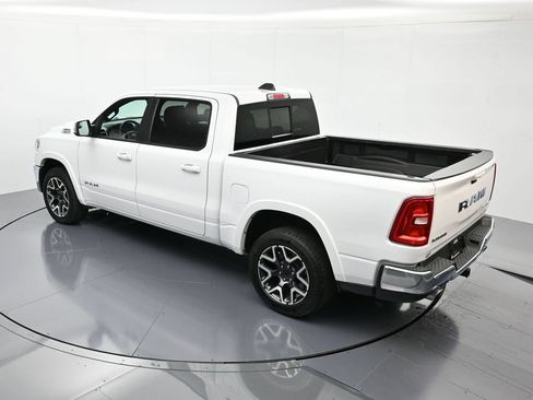 Used 2025 RAM 1500 Laramie AWD/4WD image 38