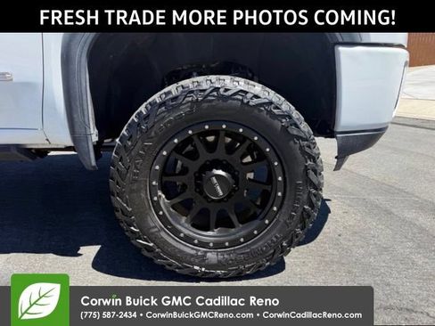Used 2023 GMC Sierra 3500 AT4 w/ AT4 Preferred Package AWD/4WD image 6
