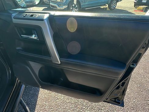 Used 2018 Toyota 4Runner SR5 w/ Wilderness Package image 15