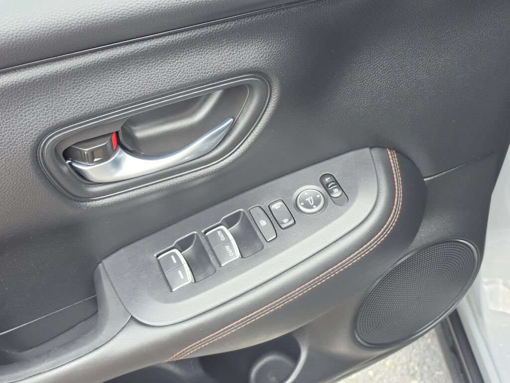 Used 2024 Honda HR-V Sport image 22
