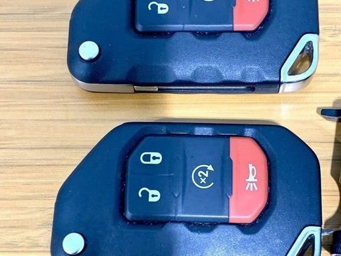 Used 2023 Jeep Wrangler Altitude image 53