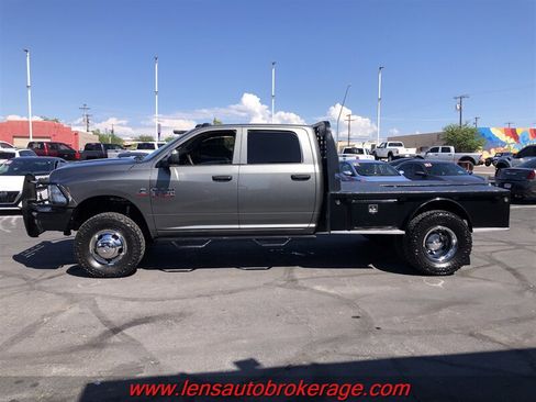 Used 2013 RAM 3500 Tradesman w/ Chrome Appearance Group AWD/4WD image 8