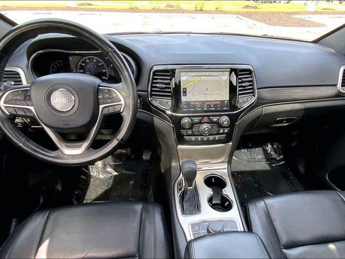 Used 2019 Jeep Grand Cherokee Limited AWD/4WD image 14