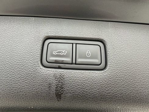 Used 2025 Genesis GV80 2.5T Standard AWD/4WD image 28